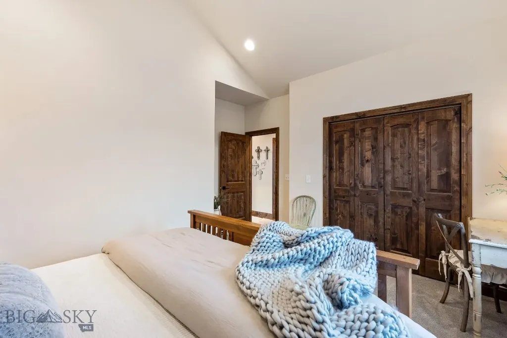 109 Wild Rose Loop Three Forks MT 59752