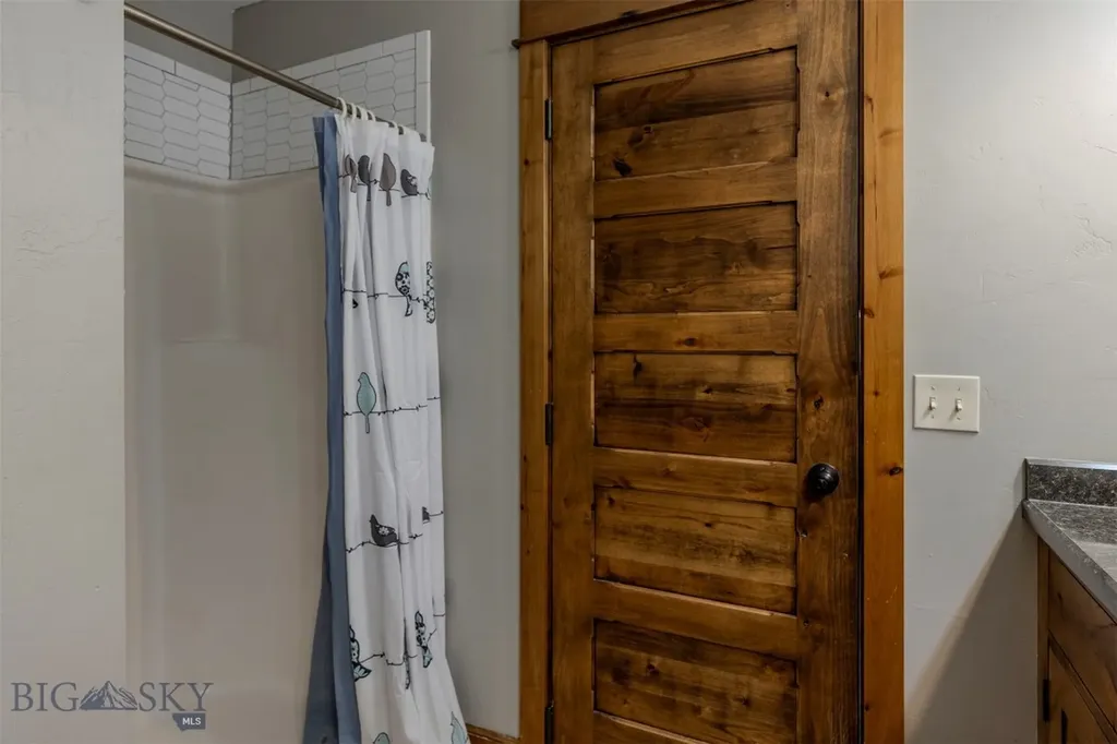 710 Nebula Livingston MT 59047