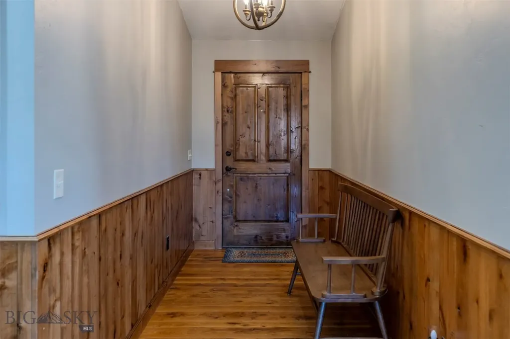 710 Nebula Livingston MT 59047