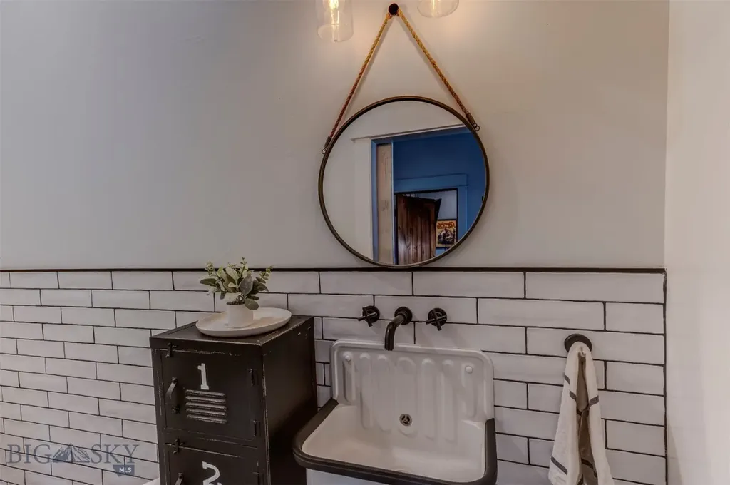 72 Basin Trail Livingston MT 59047
