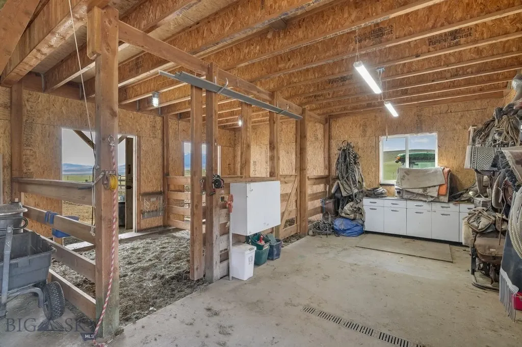 72 Basin Trail Livingston MT 59047