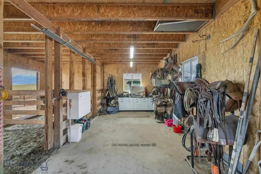 72 Basin Trail Livingston MT 59047
