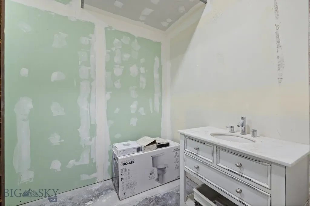 72 Basin Trail Livingston MT 59047