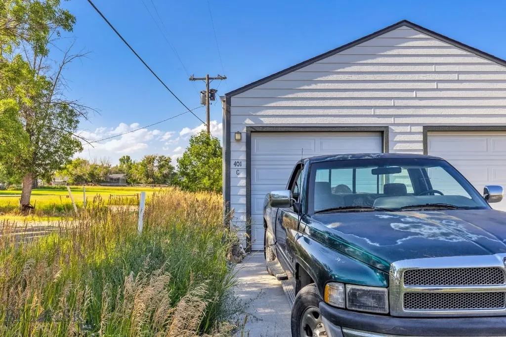 401 Brookline Livingston MT 59047