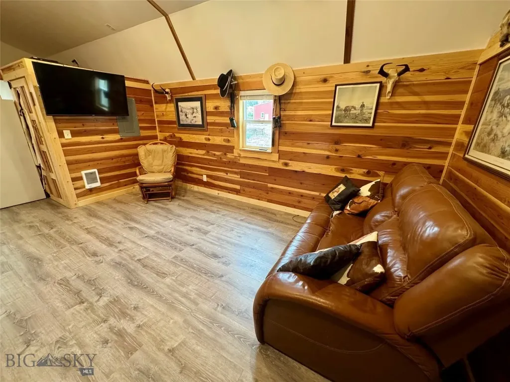 7535 Birch Creek Road Dillon MT 59732