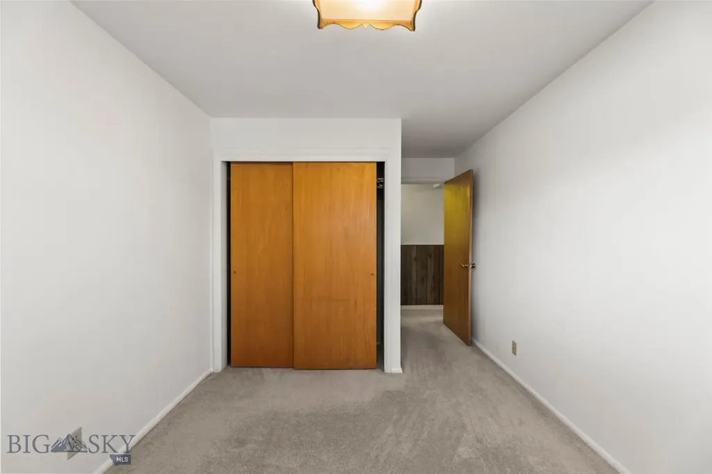 200 E Armitage Ennis MT 59729