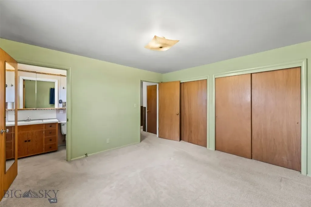 200 E Armitage Ennis MT 59729