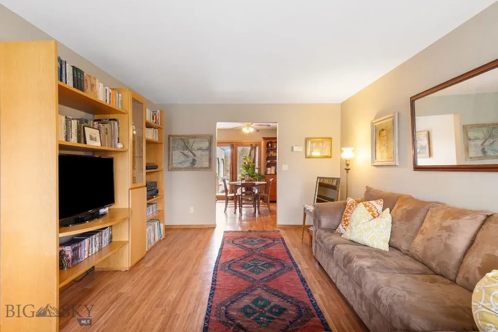 17 Chestnut Grove Bozeman MT 59718