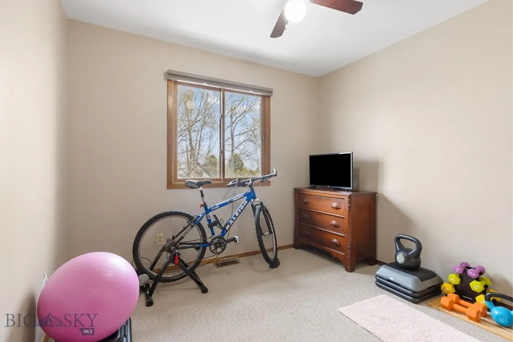 17 Chestnut Grove Bozeman MT 59718