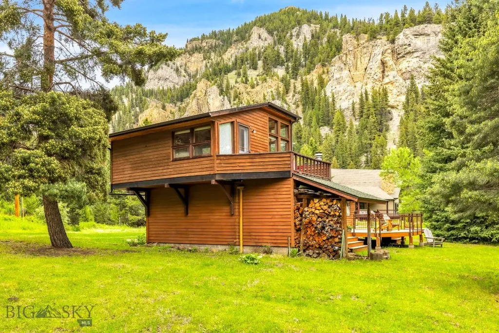 140 Luhn Gallatin Gateway MT 59730