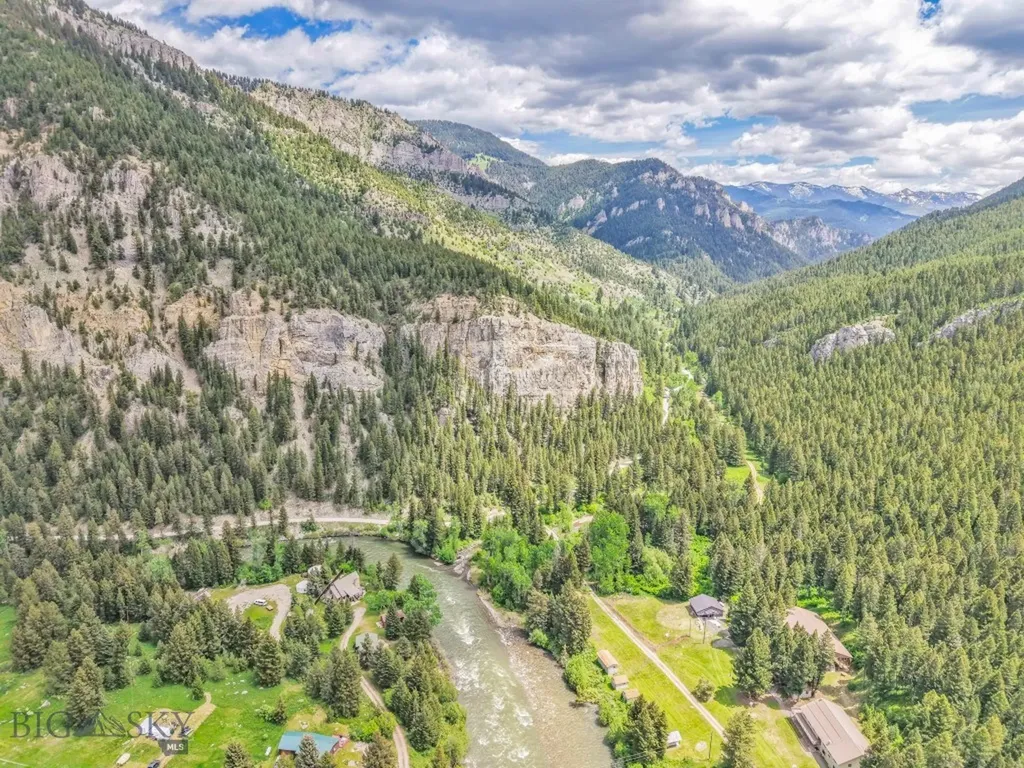 140 Luhn Gallatin Gateway MT 59730