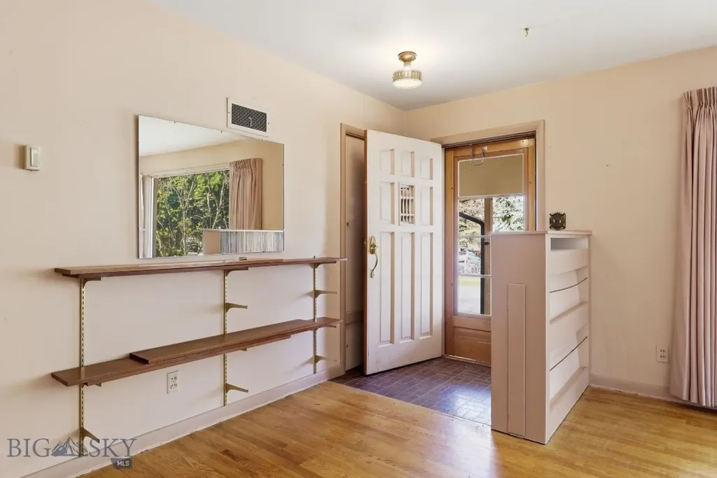 1211 S Grand Avenue Bozeman MT 59715