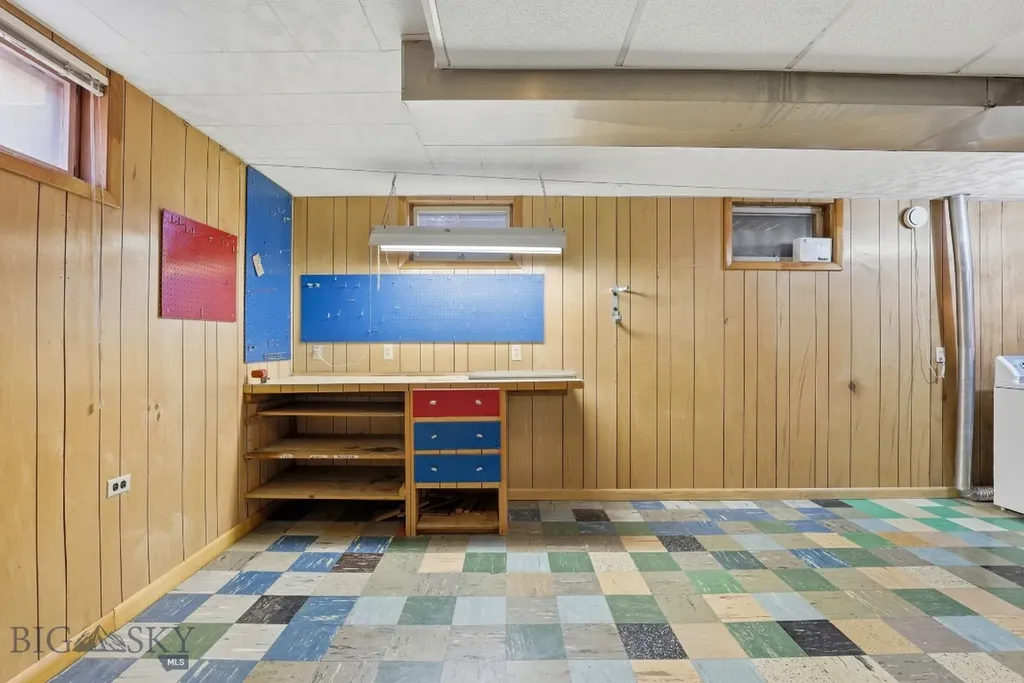 1211 S Grand Avenue Bozeman MT 59715