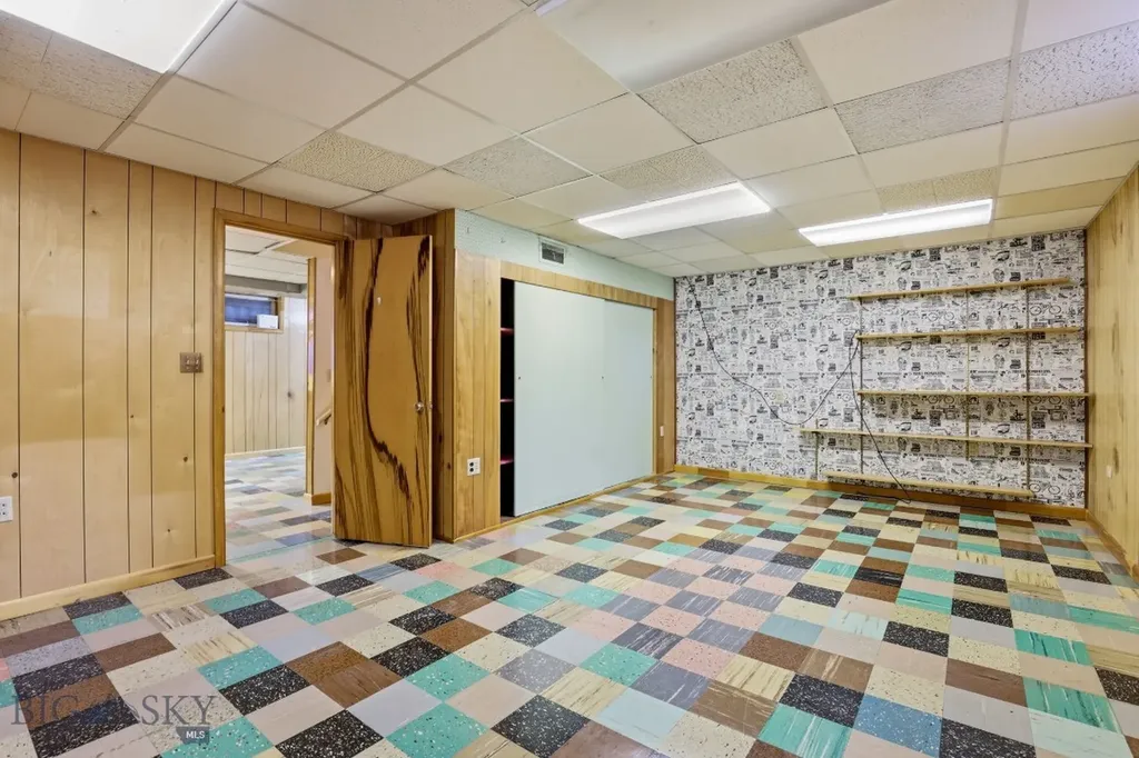 1211 S Grand Avenue Bozeman MT 59715