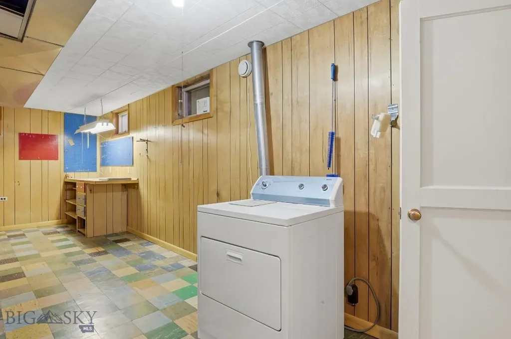 1211 S Grand Avenue Bozeman MT 59715