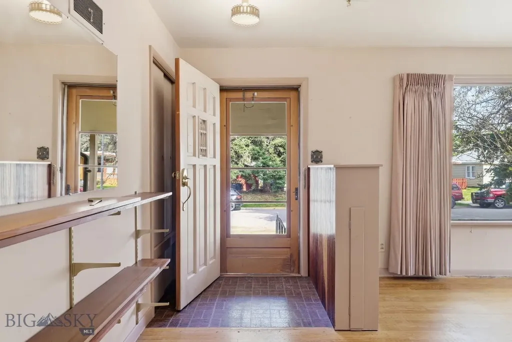 1211 S Grand Avenue Bozeman MT 59715