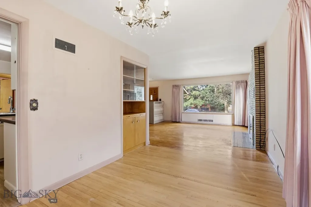 1211 S Grand Avenue Bozeman MT 59715