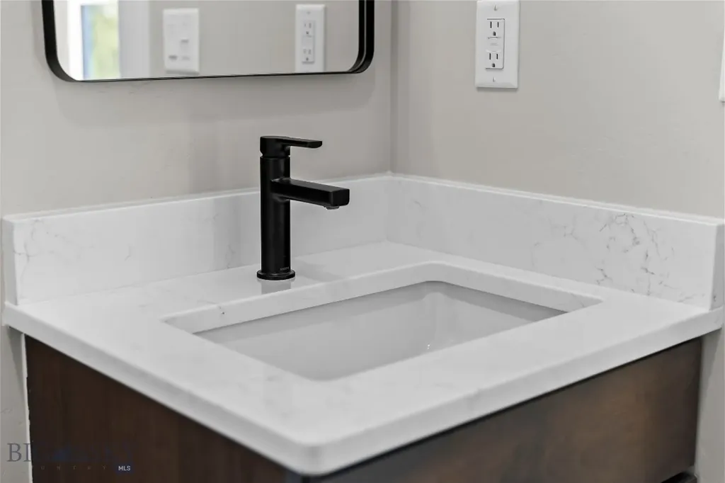 607 N L Street Livingston MT 59047
