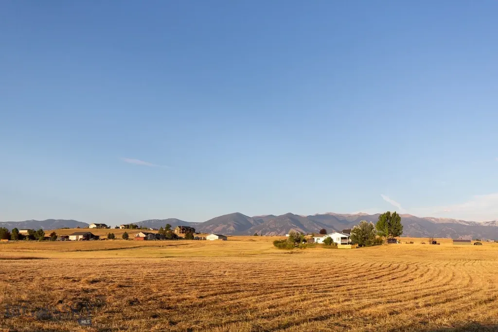 8550 Dry Creek Road Belgrade MT 59714