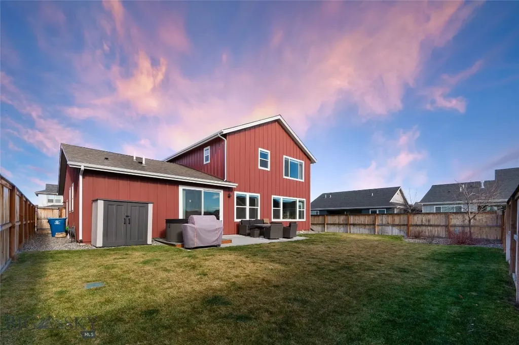 1502 Deadwood Loop Belgrade MT 59714