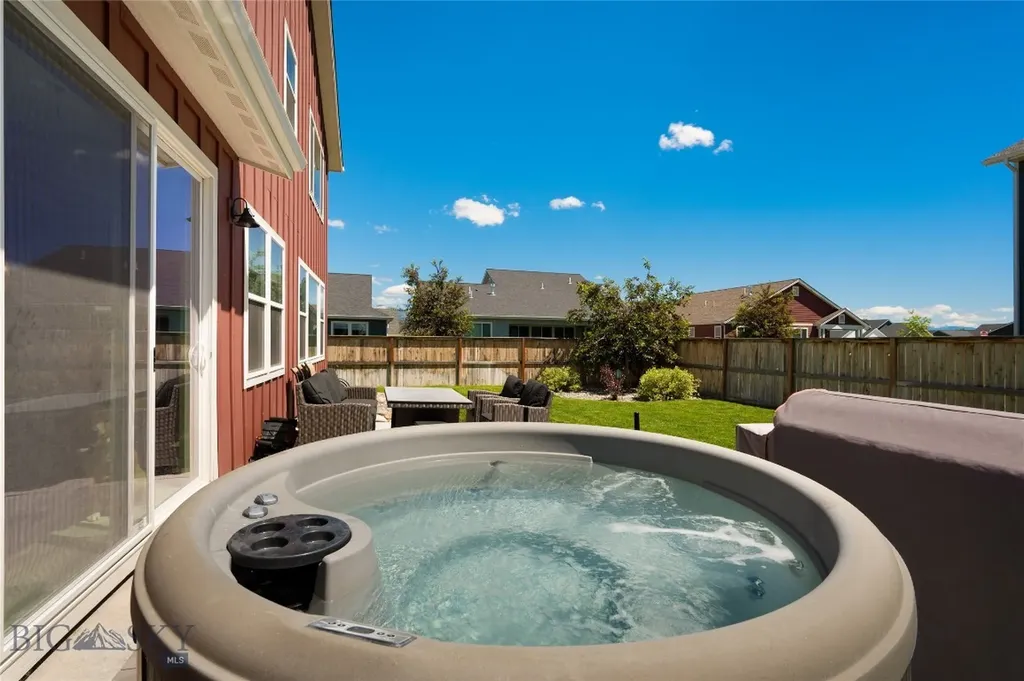 1502 Deadwood Loop Belgrade MT 59714