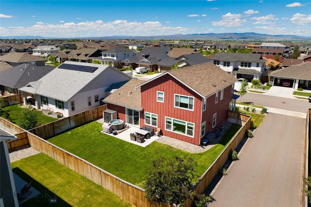 1502 Deadwood Loop Belgrade MT 59714