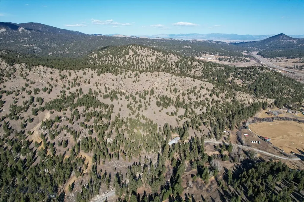 Tract A-2 Clancy Creek Road Clancy MT 59934