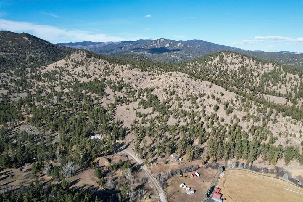 Tract A-2 Clancy Creek Road Clancy MT 59934