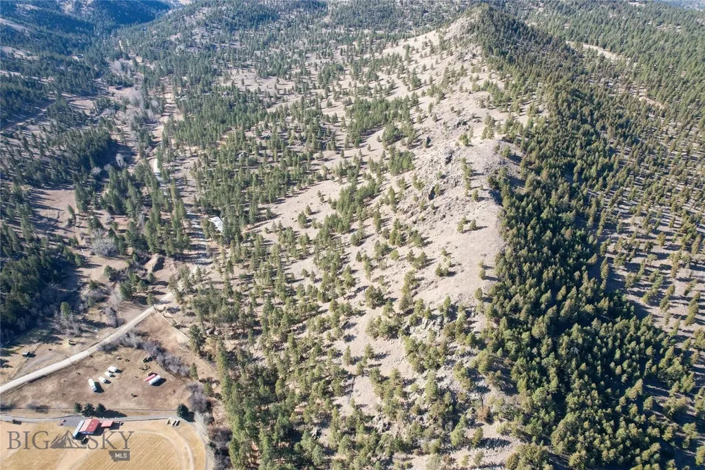 Tract A-2 Clancy Creek Road Clancy MT 59934