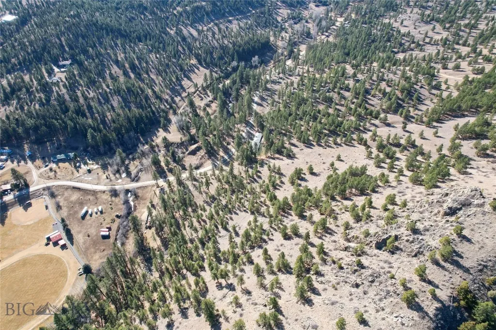 Tract A-2 Clancy Creek Road Clancy MT 59934