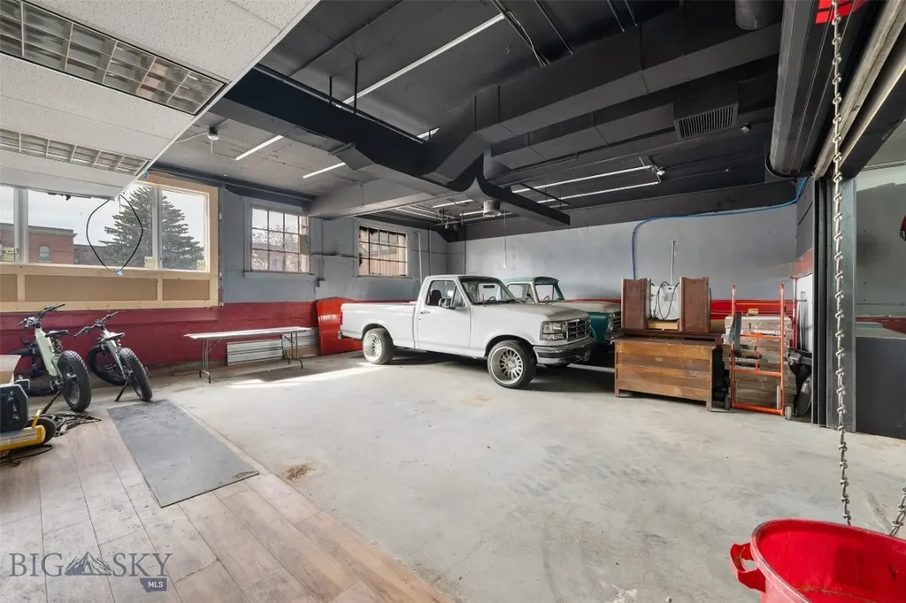 207 S Montana Street Butte MT 59701