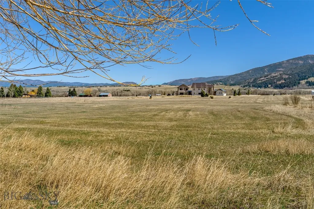 Tbd Golden Buffalo Road Bozeman MT 59715