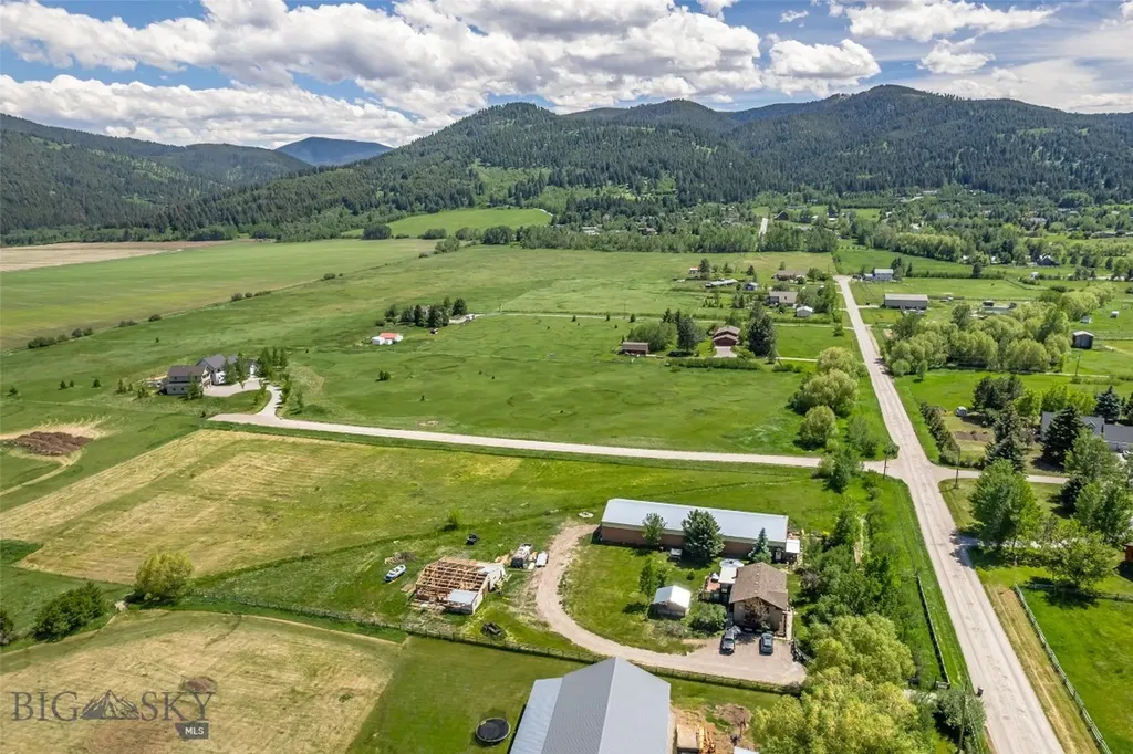 Tbd Golden Buffalo Road Bozeman MT 59715