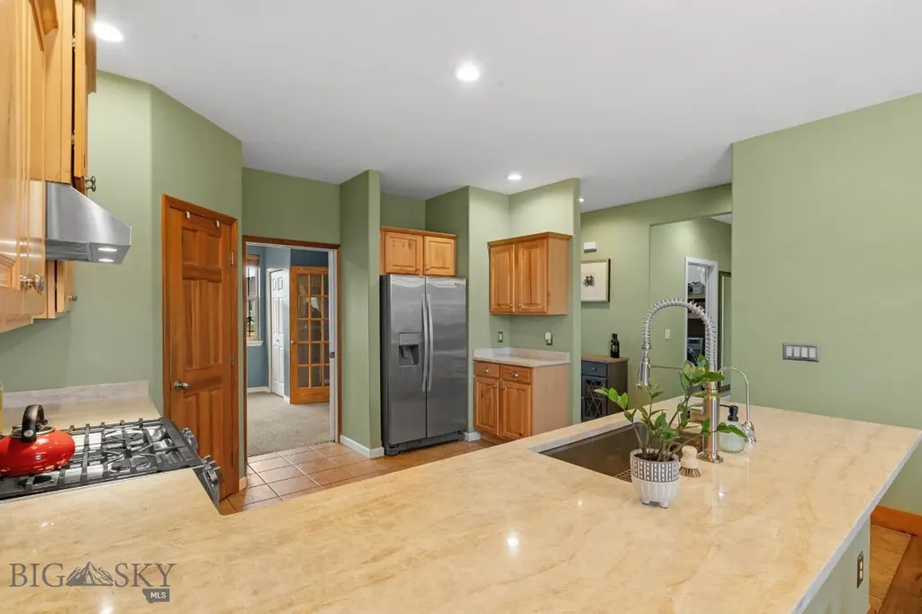 102 W Tobiano Trail Belgrade MT 59714