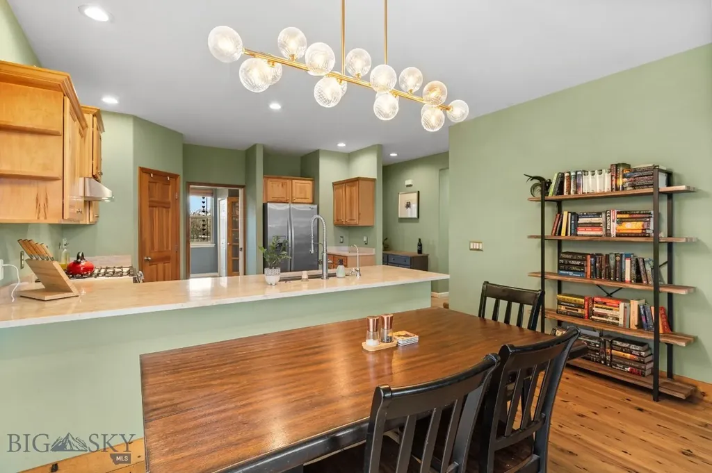 102 W Tobiano Trail Belgrade MT 59714
