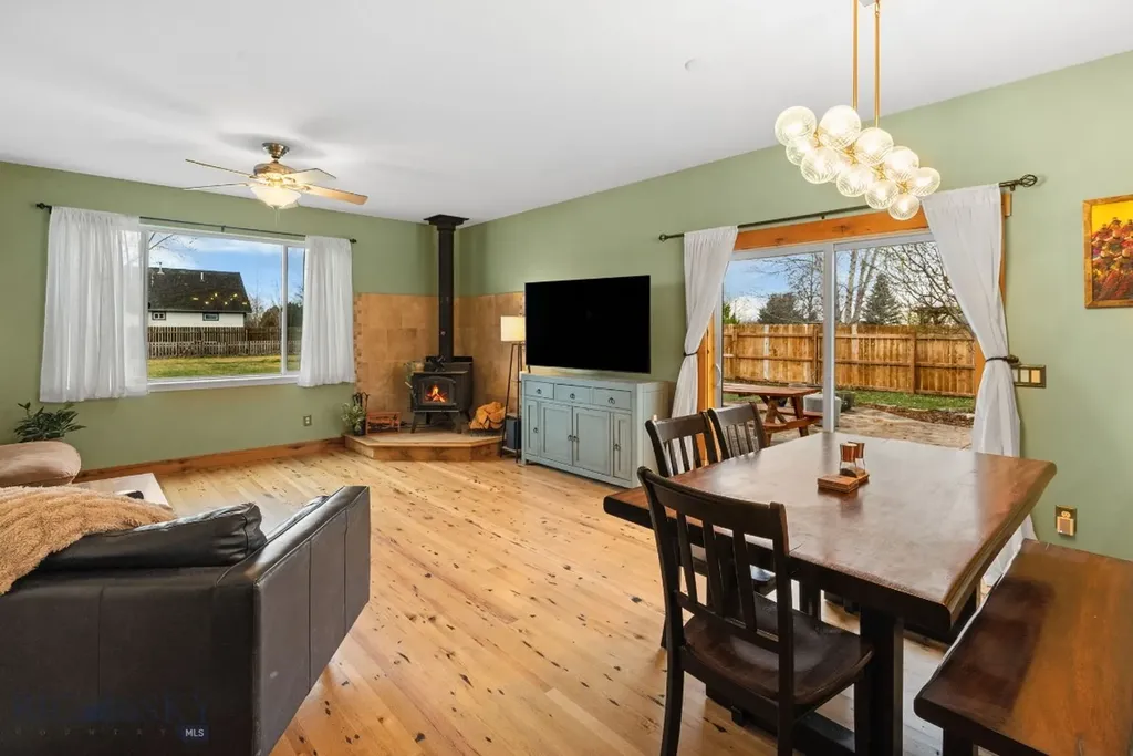 102 W Tobiano Trail Belgrade MT 59714