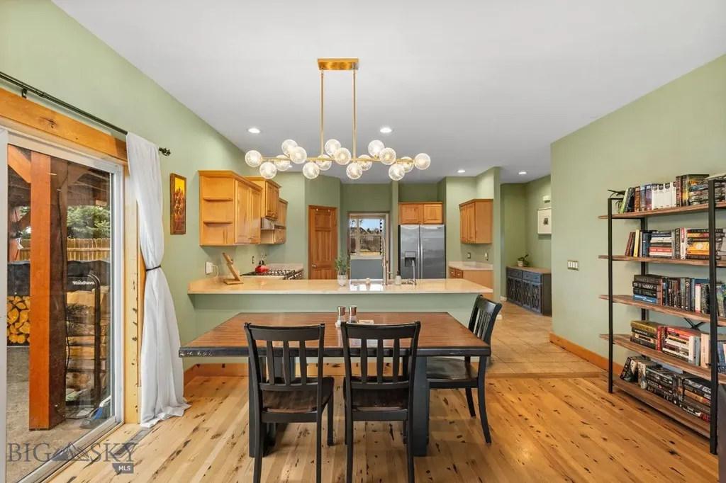 102 W Tobiano Trail Belgrade MT 59714