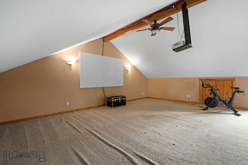 102 W Tobiano Trail Belgrade MT 59714