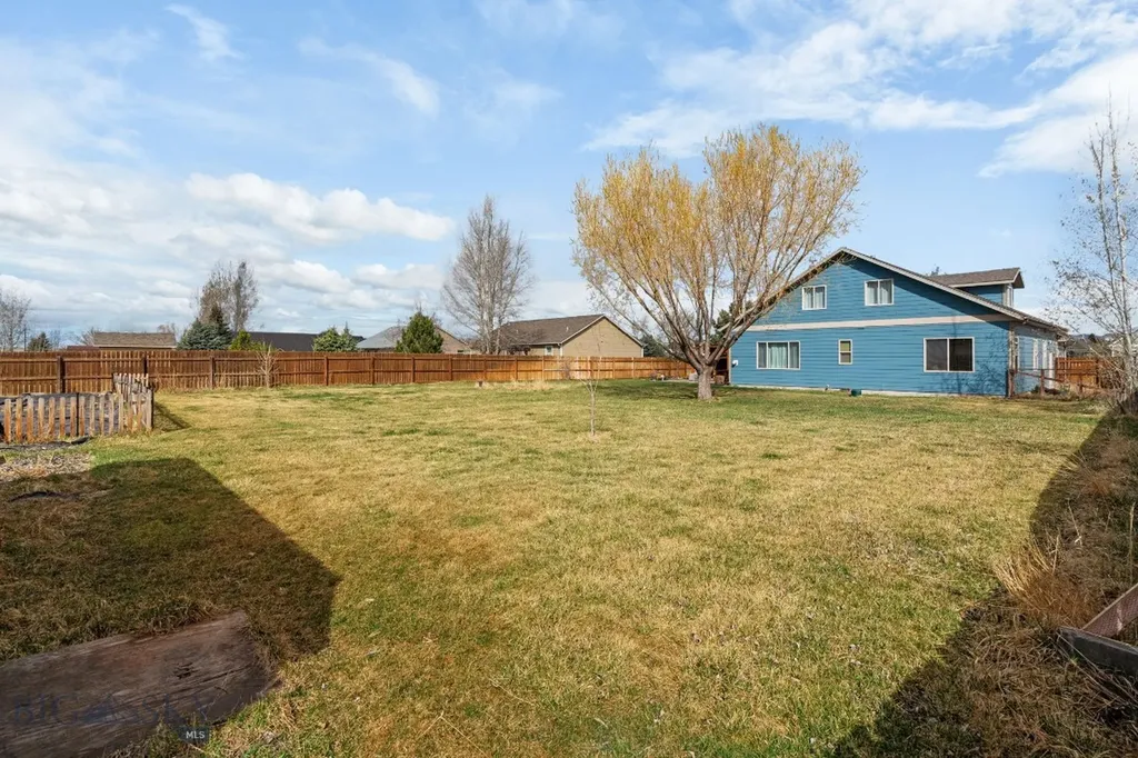 102 W Tobiano Trail Belgrade MT 59714