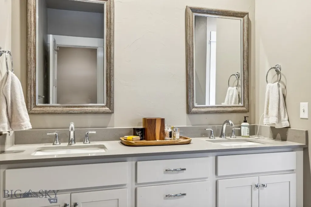 3095 Lori Lane Bozeman MT 59718