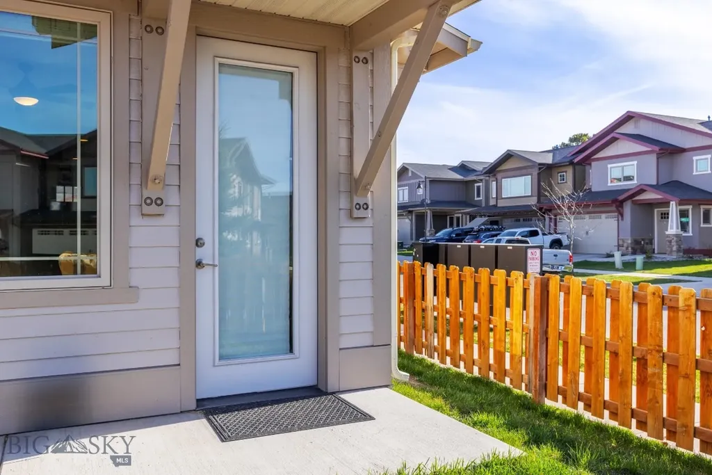3095 Lori Lane Bozeman MT 59718