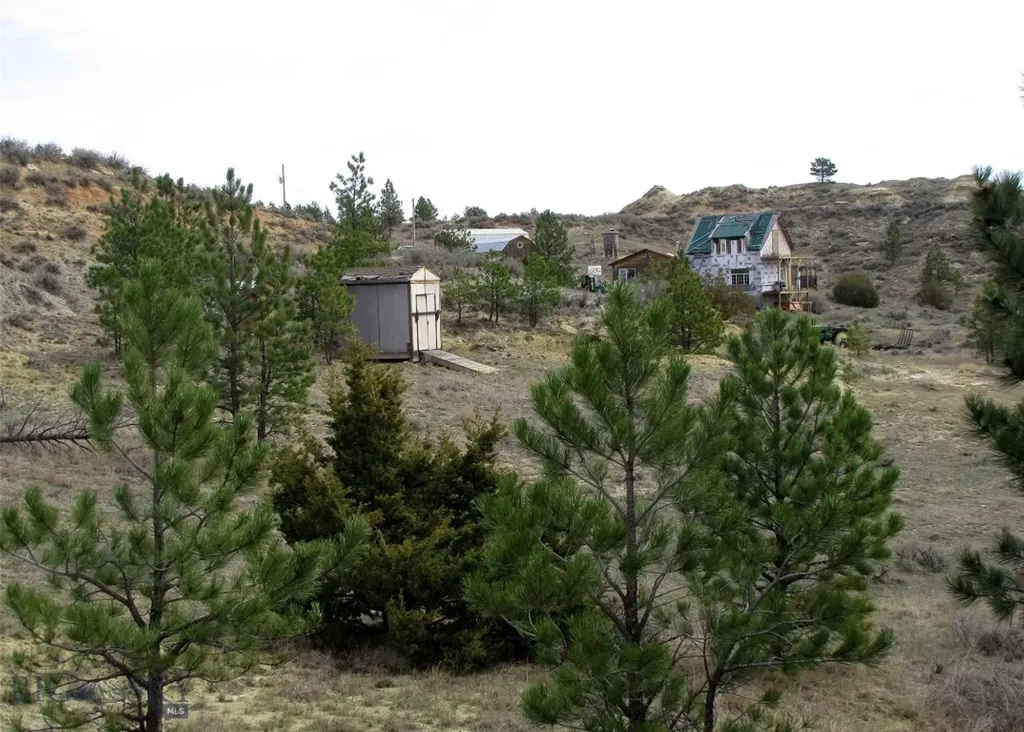 3808 Moon Creek Road Miles City MT 59301