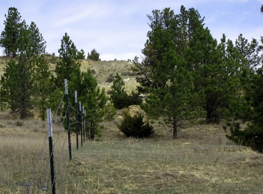 3808 Moon Creek Road Miles City MT 59301