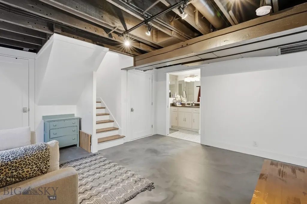 1110 S 3rd Bozeman MT 59715