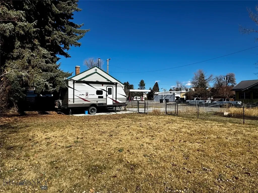 434 E Dillon Street Dillon MT 59725