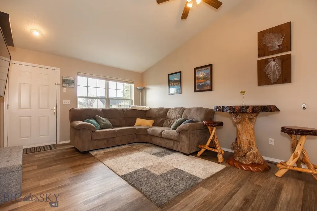 903 Paisley Drive Belgrade MT 59714