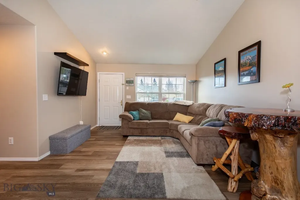 903 Paisley Drive Belgrade MT 59714