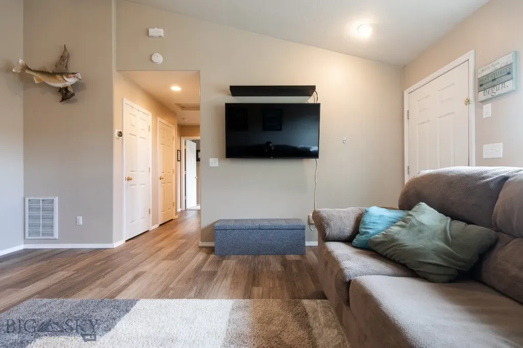 903 Paisley Drive Belgrade MT 59714