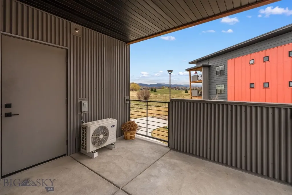 2420 Tschache Bozeman MT 59718