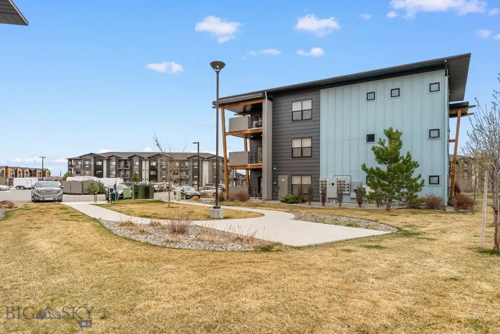2420 Tschache Bozeman MT 59718